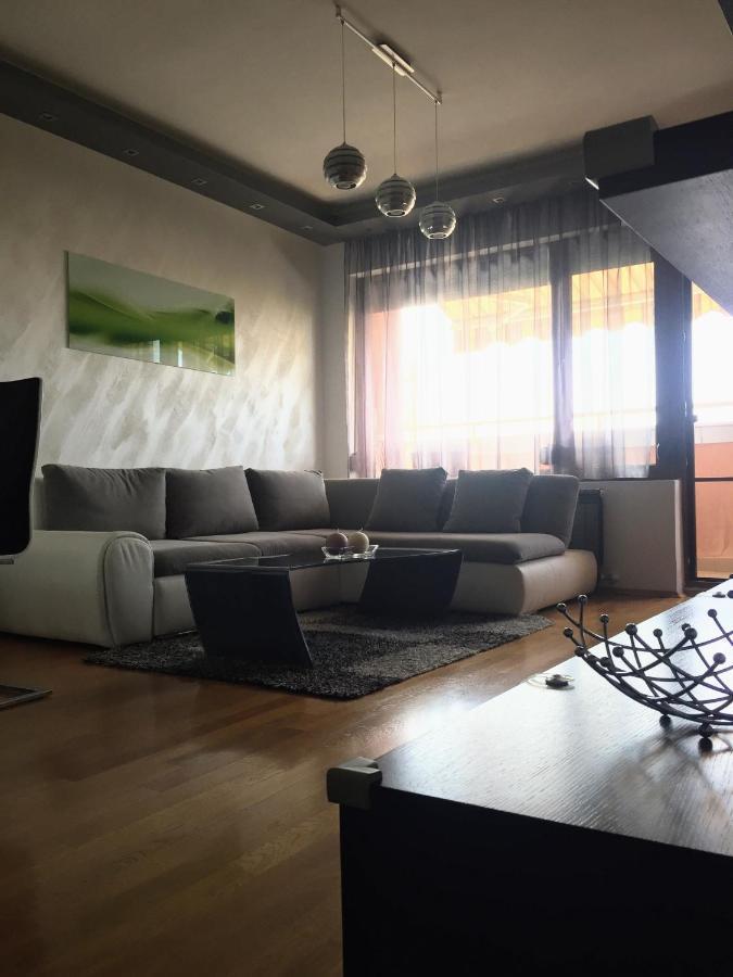 Luxury Panoramic Seaside Apartment 布尔加斯 外观 照片