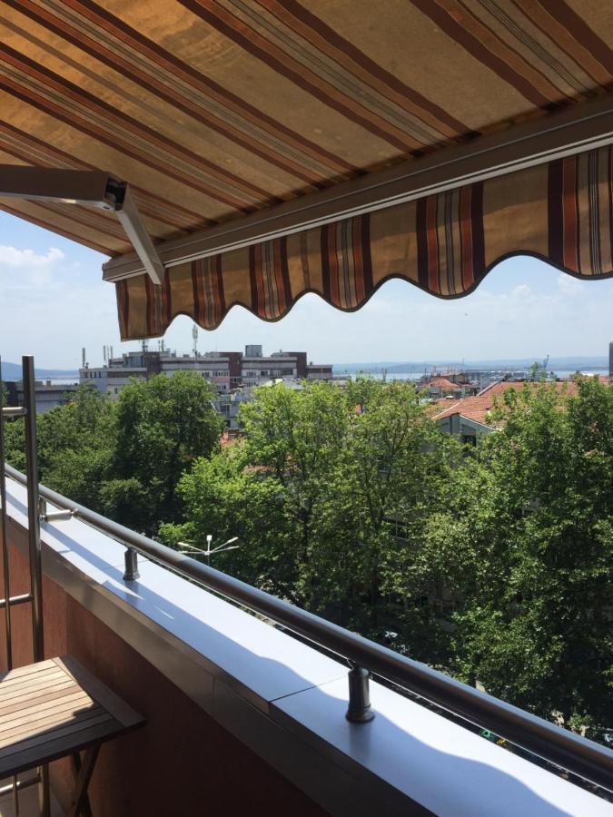 Luxury Panoramic Seaside Apartment 布尔加斯 外观 照片